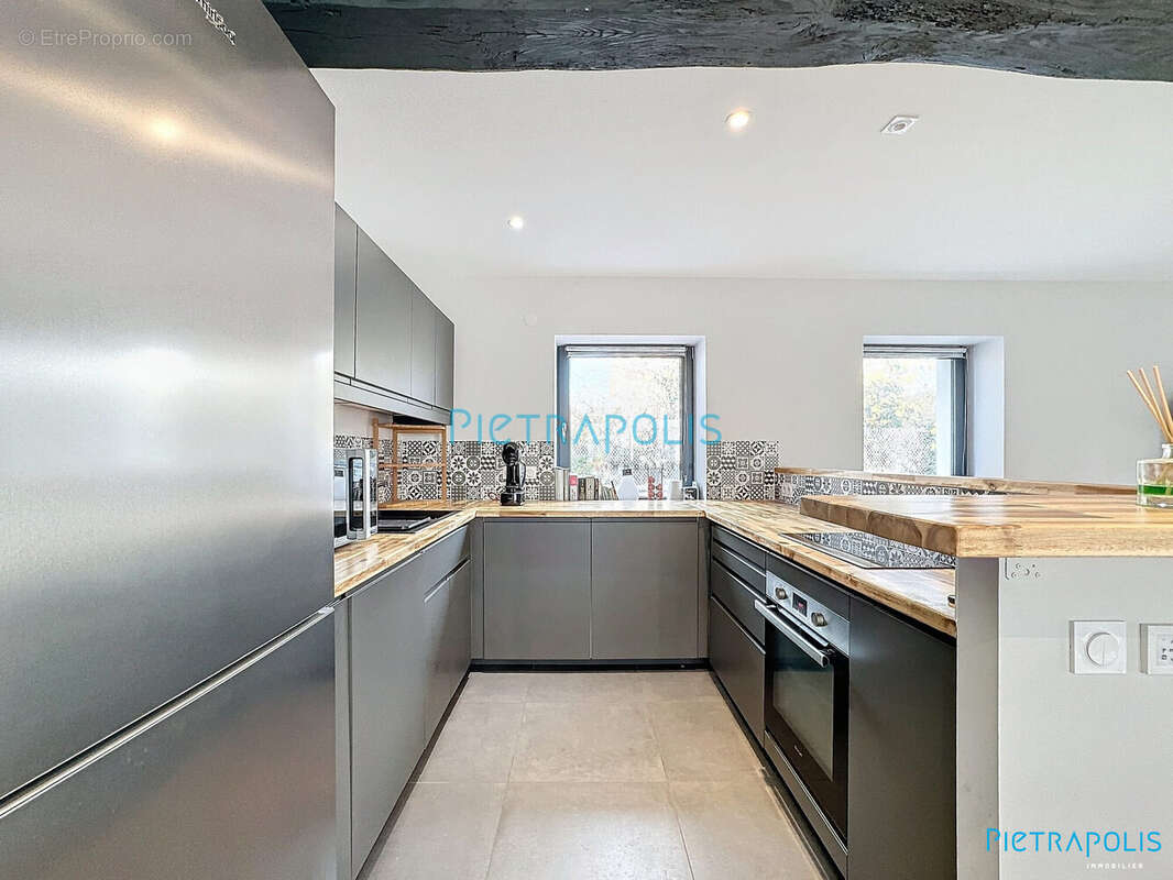 Cuisine - Maison à BEYNOST