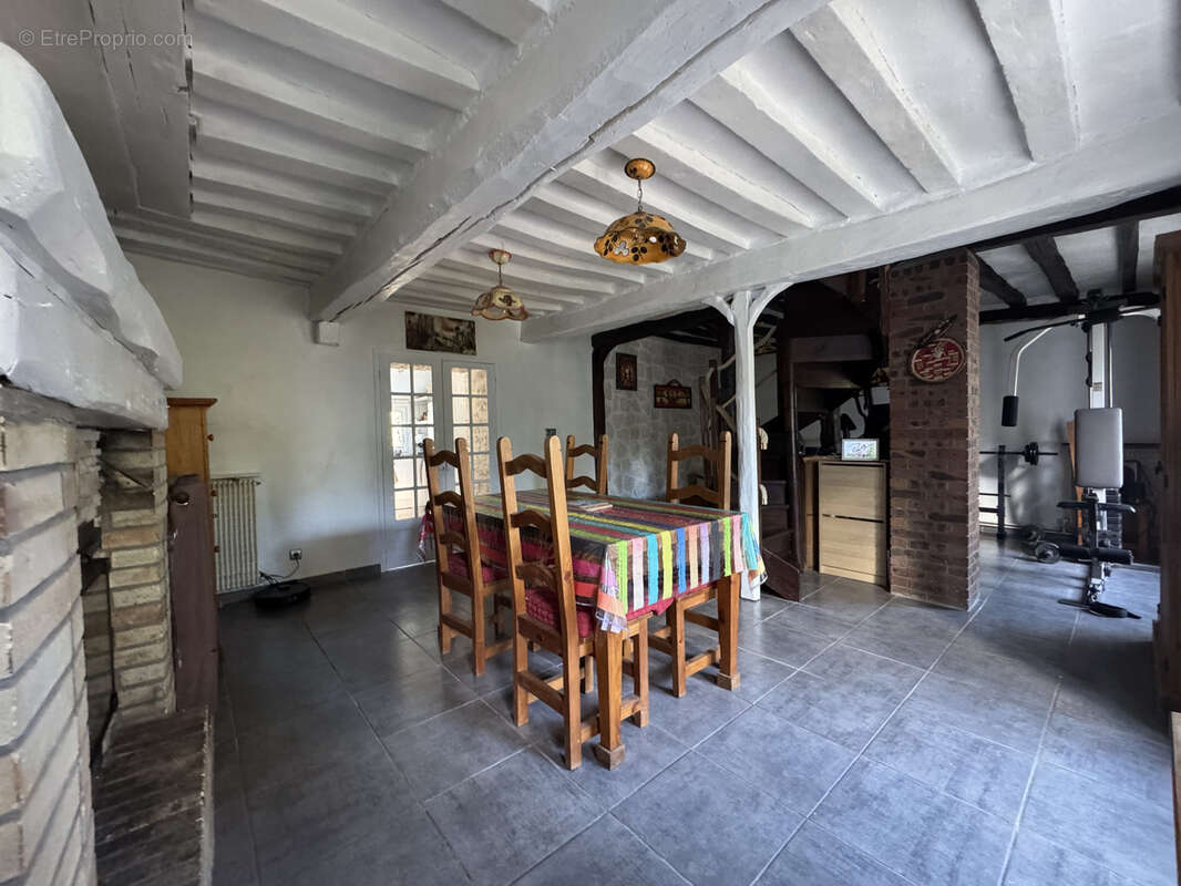 Maison à CREPY-EN-VALOIS