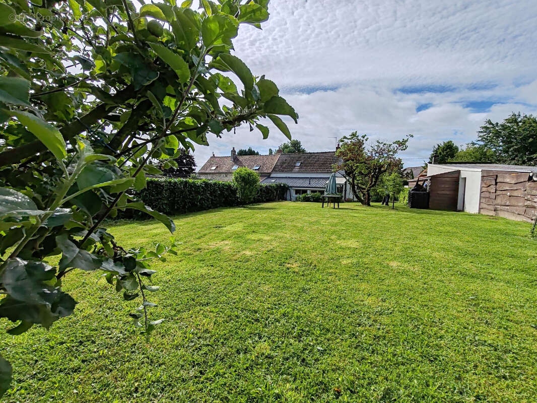Maison à CREPY-EN-VALOIS