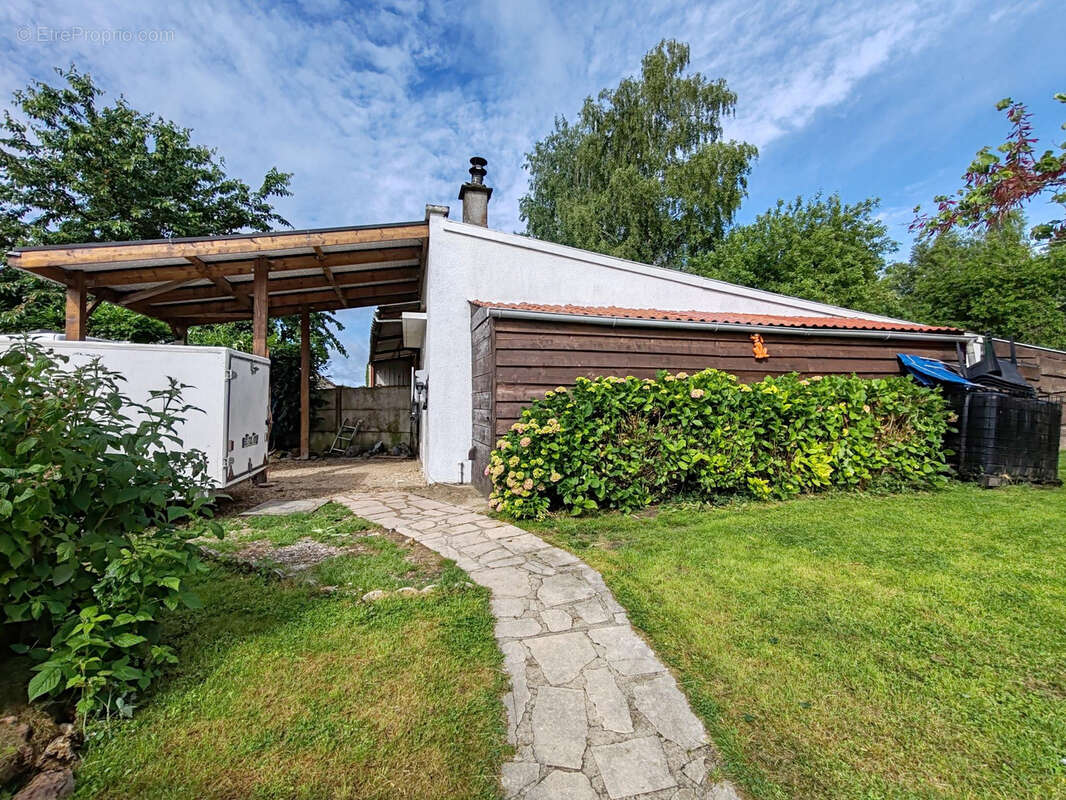 Maison à CREPY-EN-VALOIS