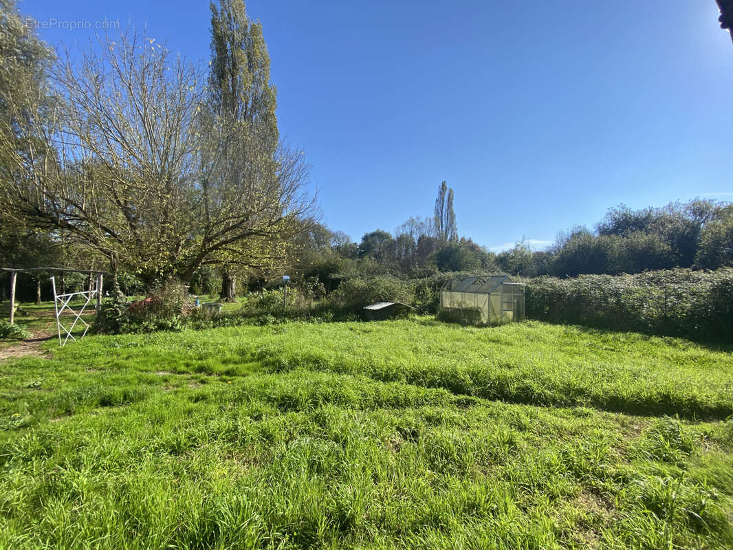 Maison à PETIT-PALAIS-ET-CORNEMPS