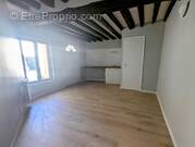 Appartement à CHANTELOUP-LES-VIGNES