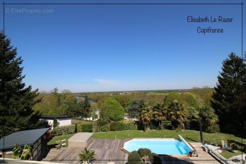 Maison à MONTREUIL-JUIGNE