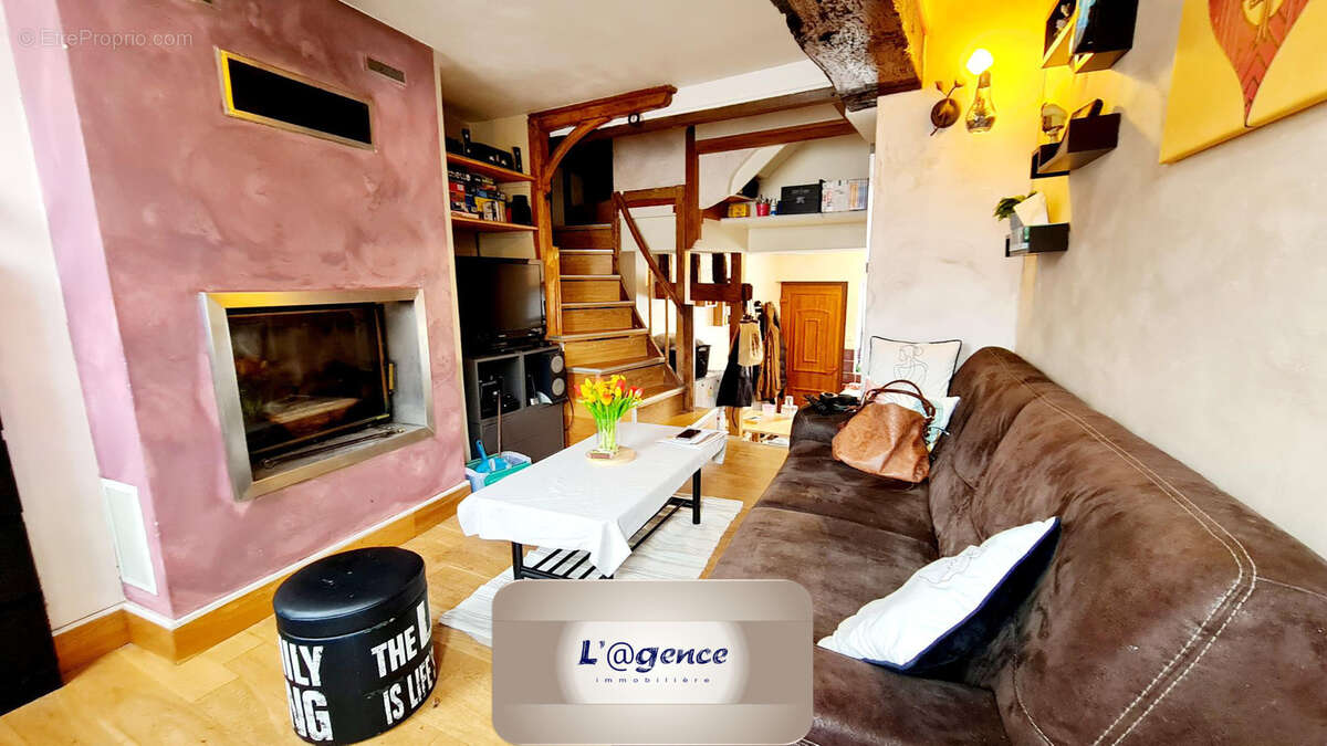 Maison à PONT-L&#039;EVEQUE