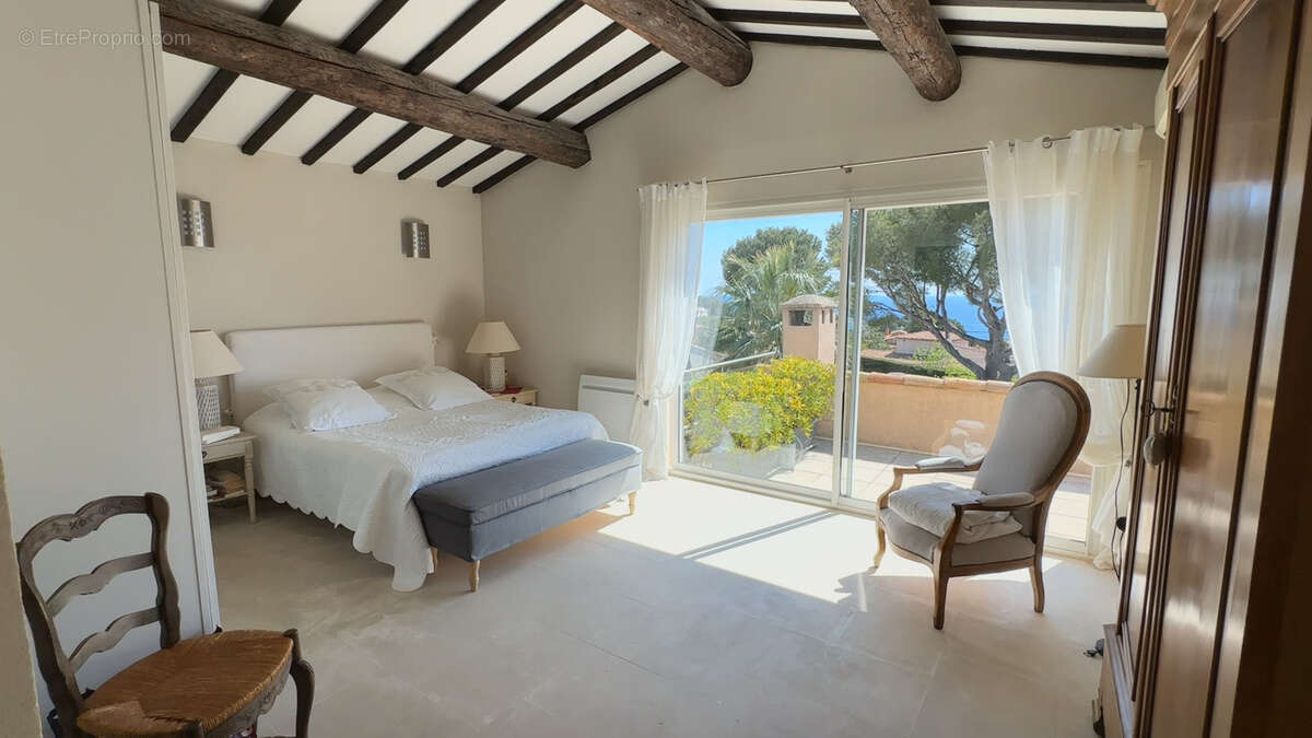 Maison à CARRY-LE-ROUET