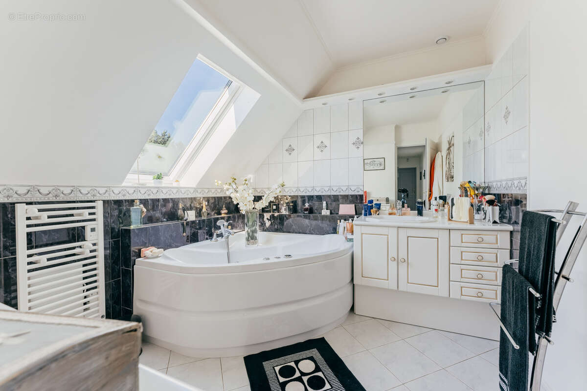 Maison à ANNOEULLIN