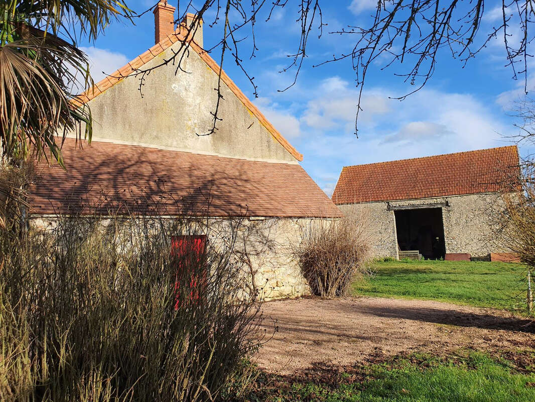 Maison à SAINT-GERMAIN-DES-BOIS