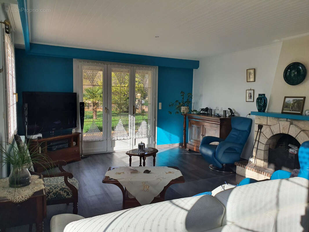 Maison à SAINT-GERMAIN-DES-BOIS