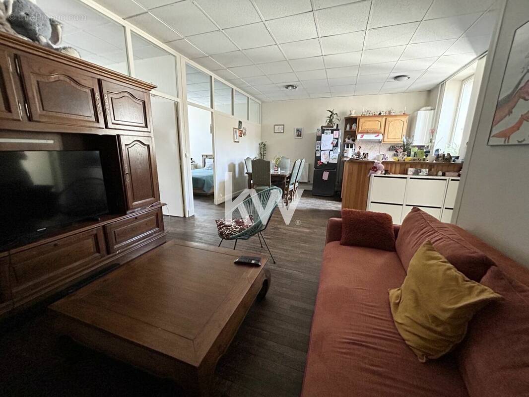 Appartement à MENNECY