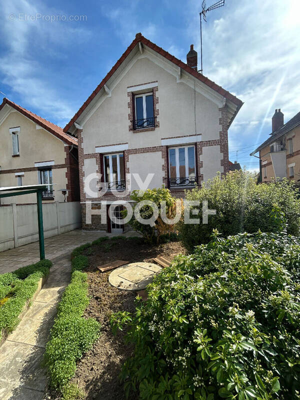 Maison à NEUILLY-SUR-MARNE