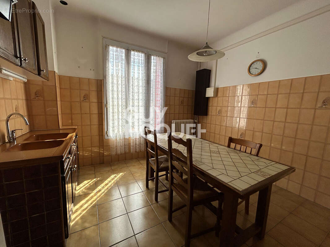 Maison à NEUILLY-SUR-MARNE