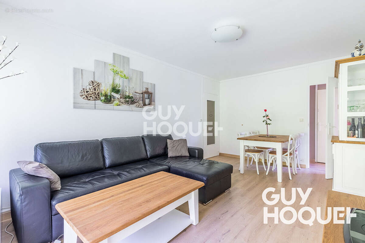 Appartement à ATHIS-MONS