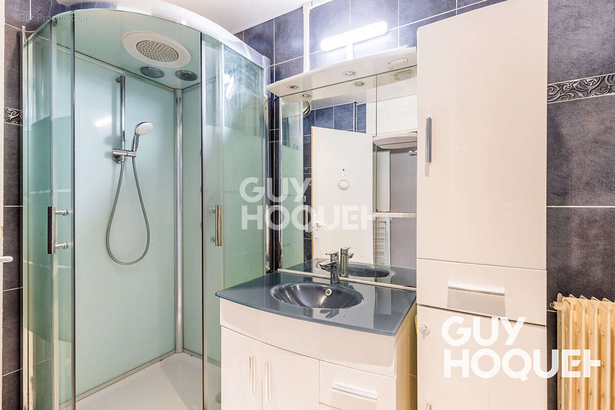 Appartement à ATHIS-MONS