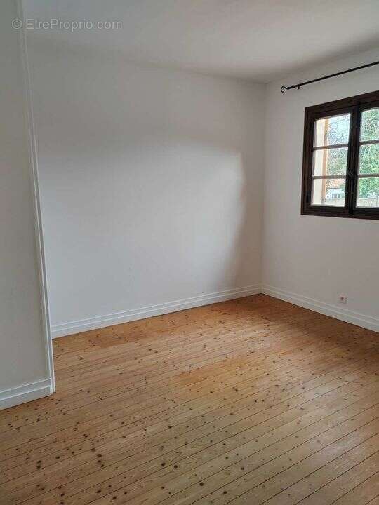 Saint Sauveur- 2 chambres- terrain 935m²- Calme- proximité - Maison à SAINT-SAUVEUR