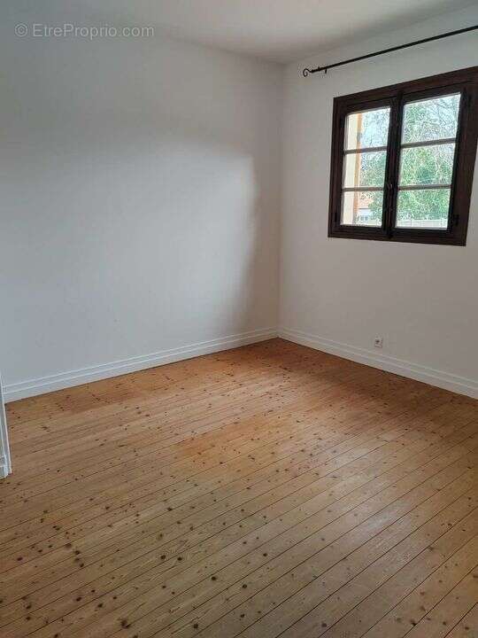 Saint Sauveur- 2 chambres- terrain 935m²- Calme- proximité - Maison à SAINT-SAUVEUR