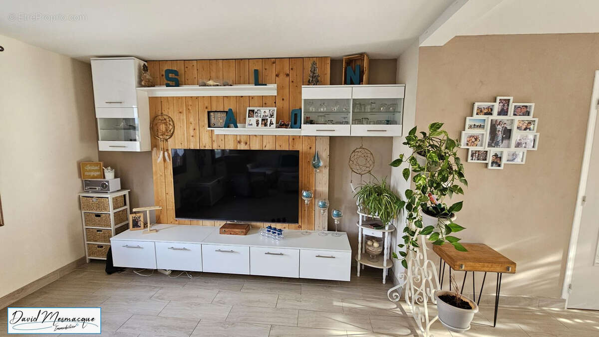 Maison à CHANNAY-SUR-LATHAN