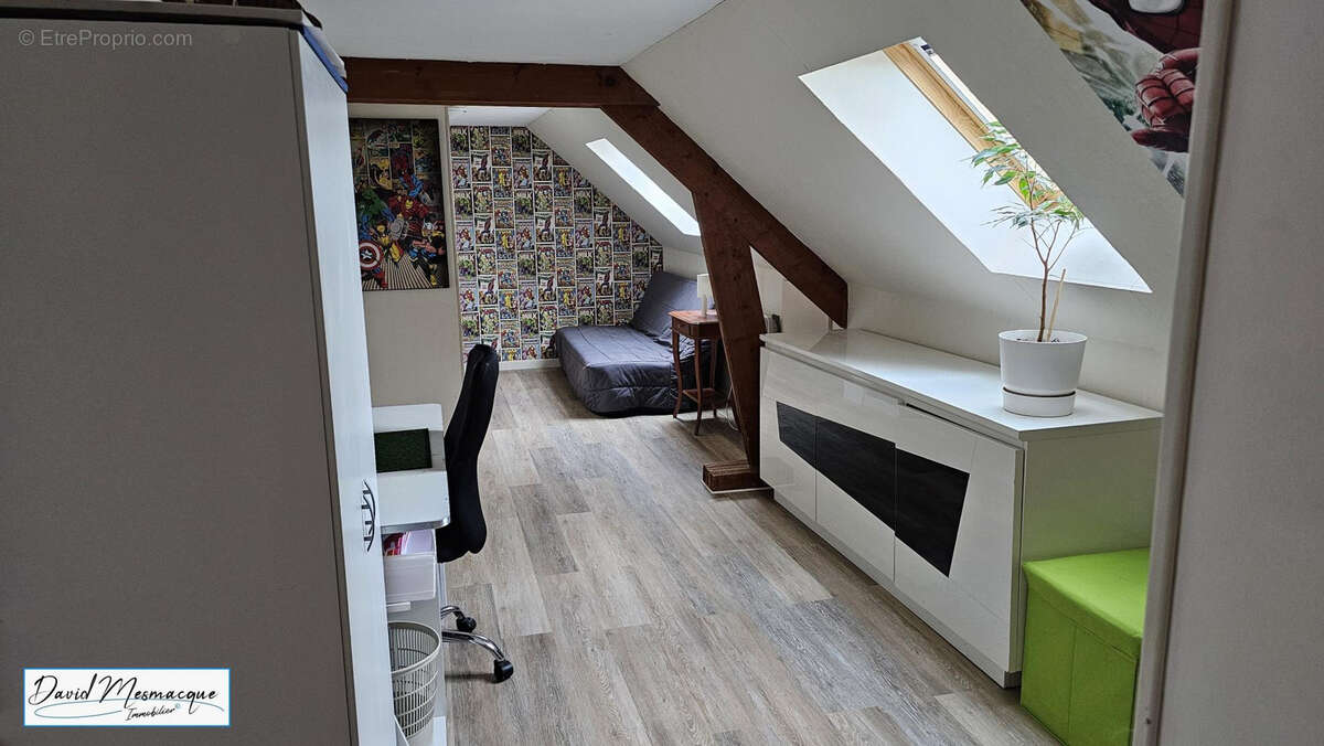 Maison à CHANNAY-SUR-LATHAN