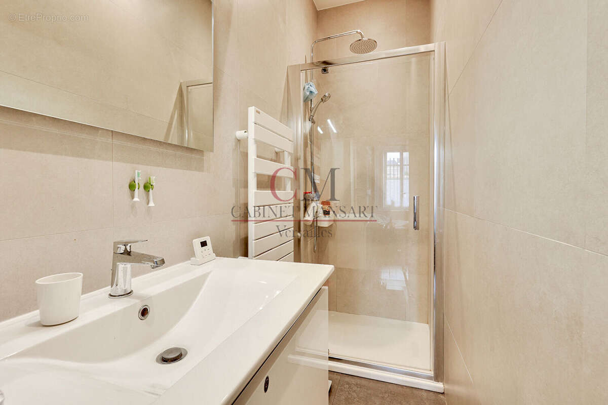 Appartement à VERSAILLES