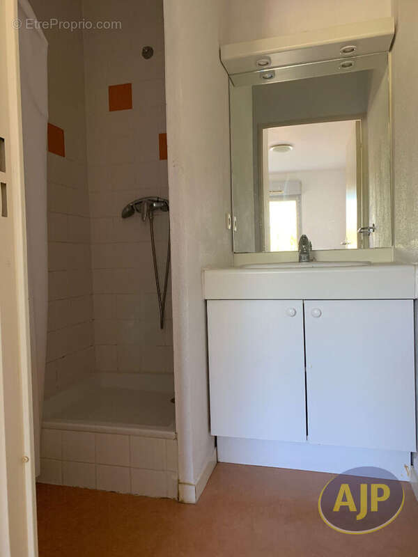 Appartement à SAINT-SEBASTIEN-SUR-LOIRE