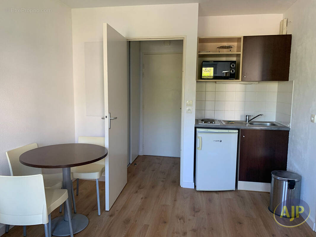Appartement à SAINT-SEBASTIEN-SUR-LOIRE