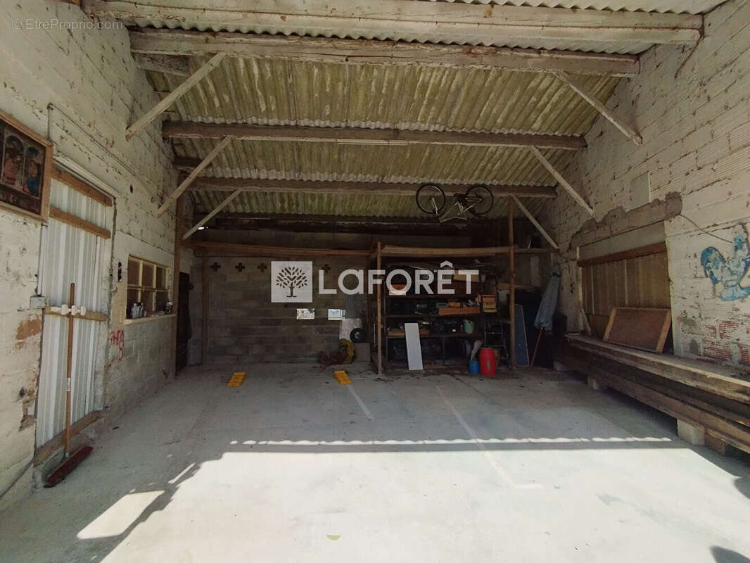 Maison à CASTELMAYRAN