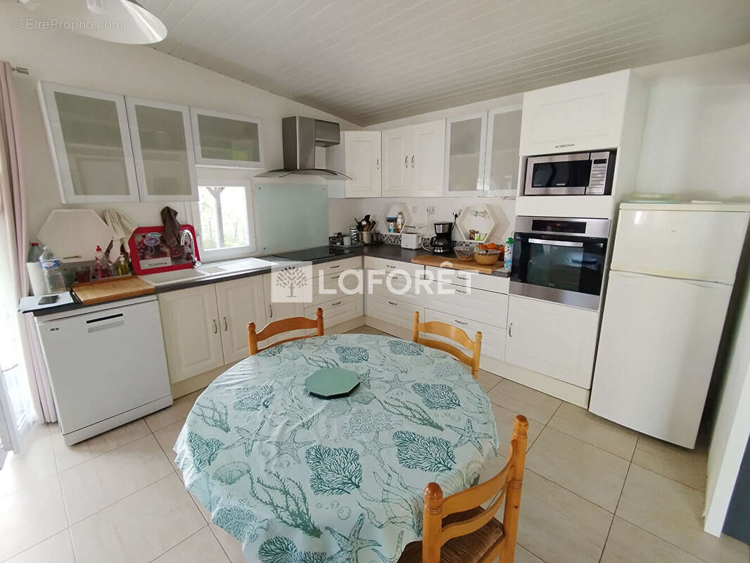 Maison à CASTELMAYRAN