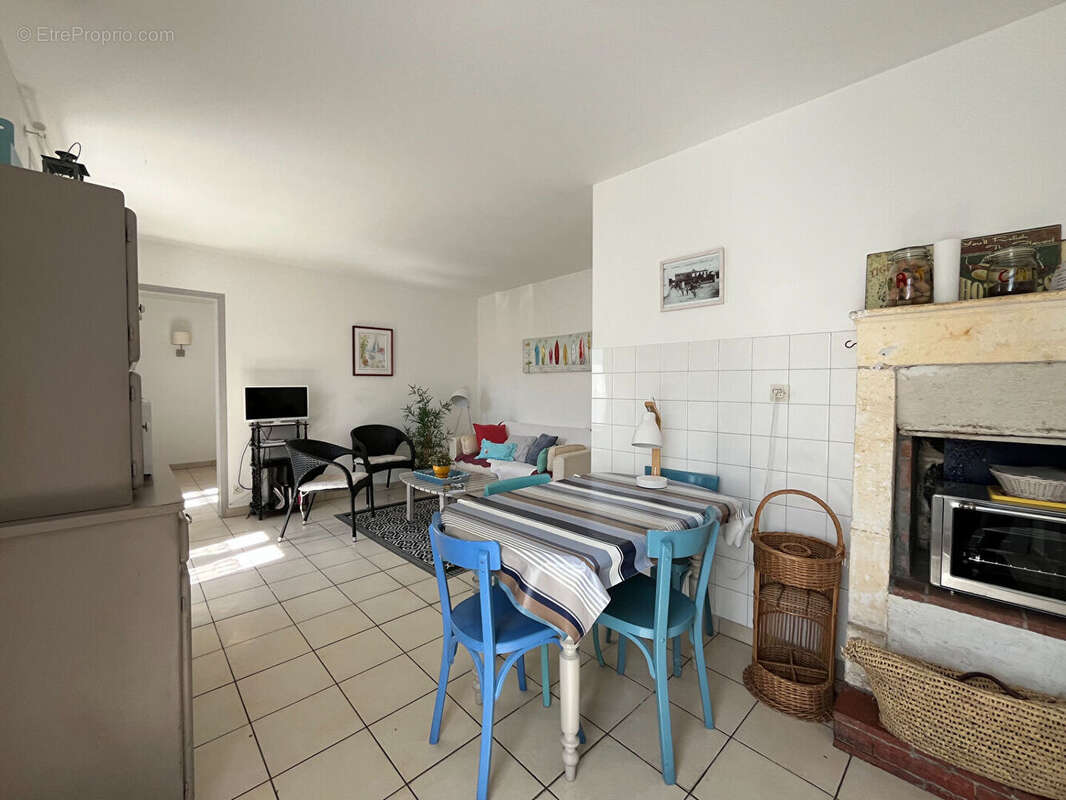 Maison à LA BREE-LES-BAINS