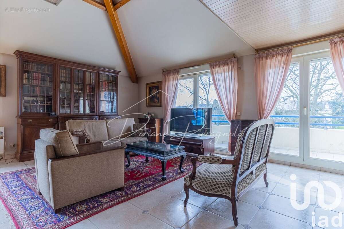 Photo 4 - Appartement à L'ISLE-ADAM