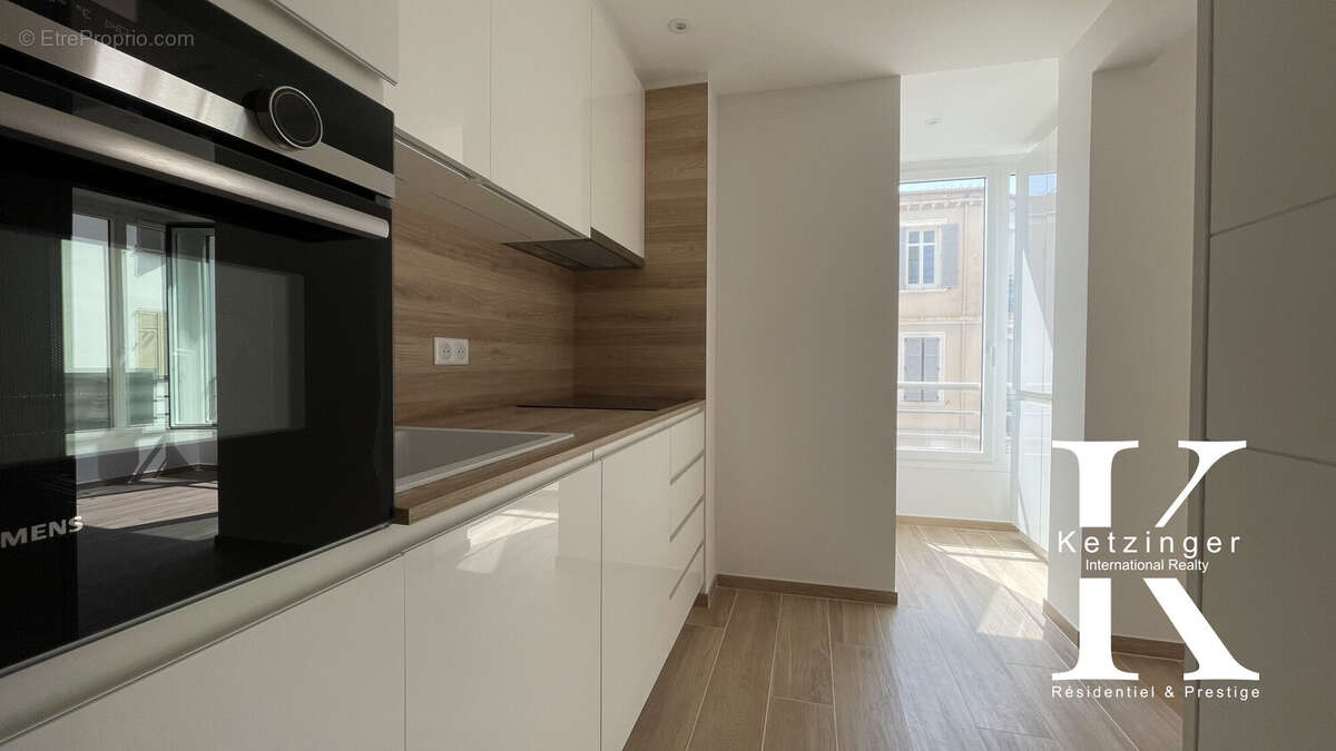 Appartement à CANNES