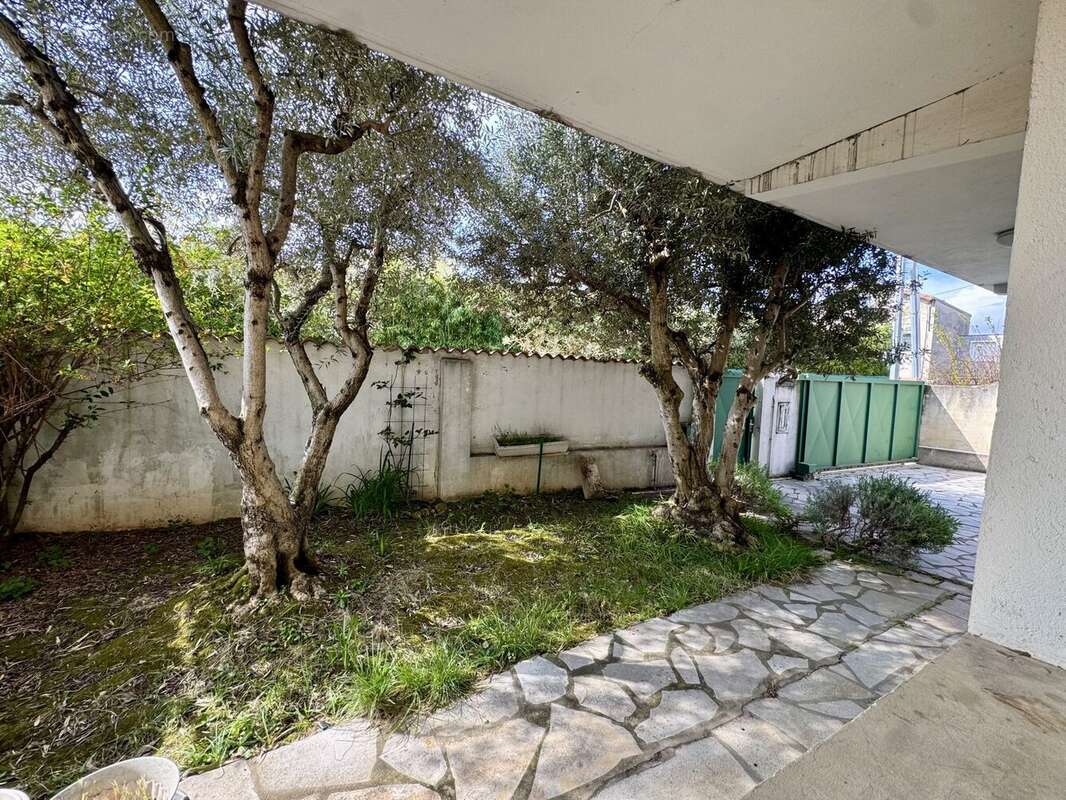 Maison à BOURG-LES-VALENCE