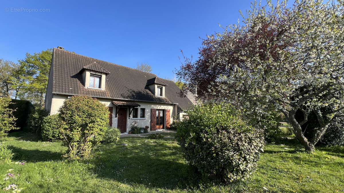 Maison à MONTFORT-L'AMAURY