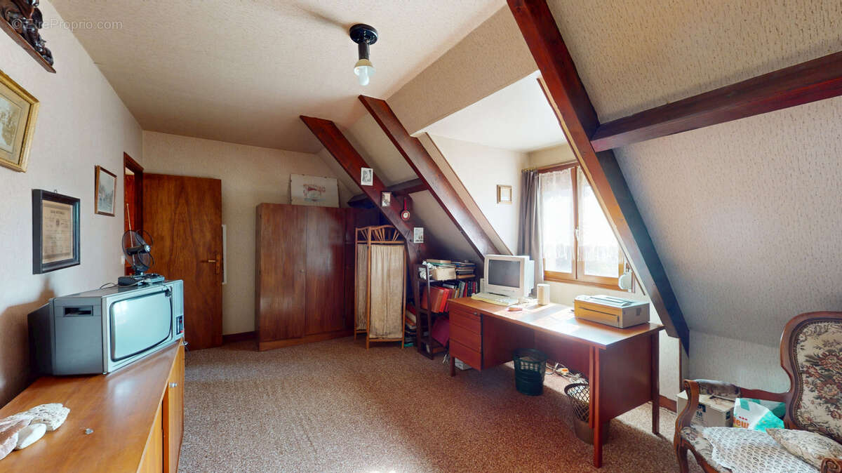 Maison à MONTFORT-L'AMAURY