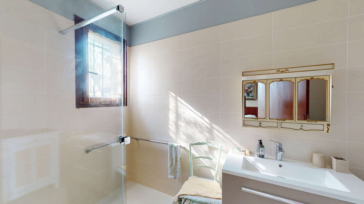 Maison à MONTFORT-L'AMAURY