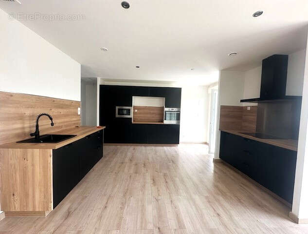 Maison à SAINT-HILAIRE