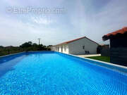 Maison à SAINT-HILAIRE