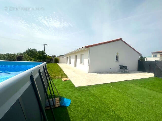 Maison à SAINT-HILAIRE