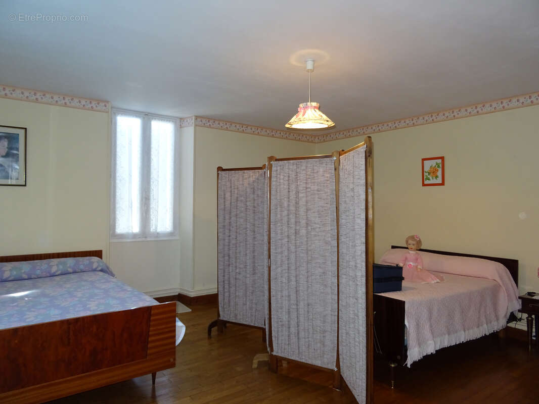 Maison à LA ROCHEFOUCAULD