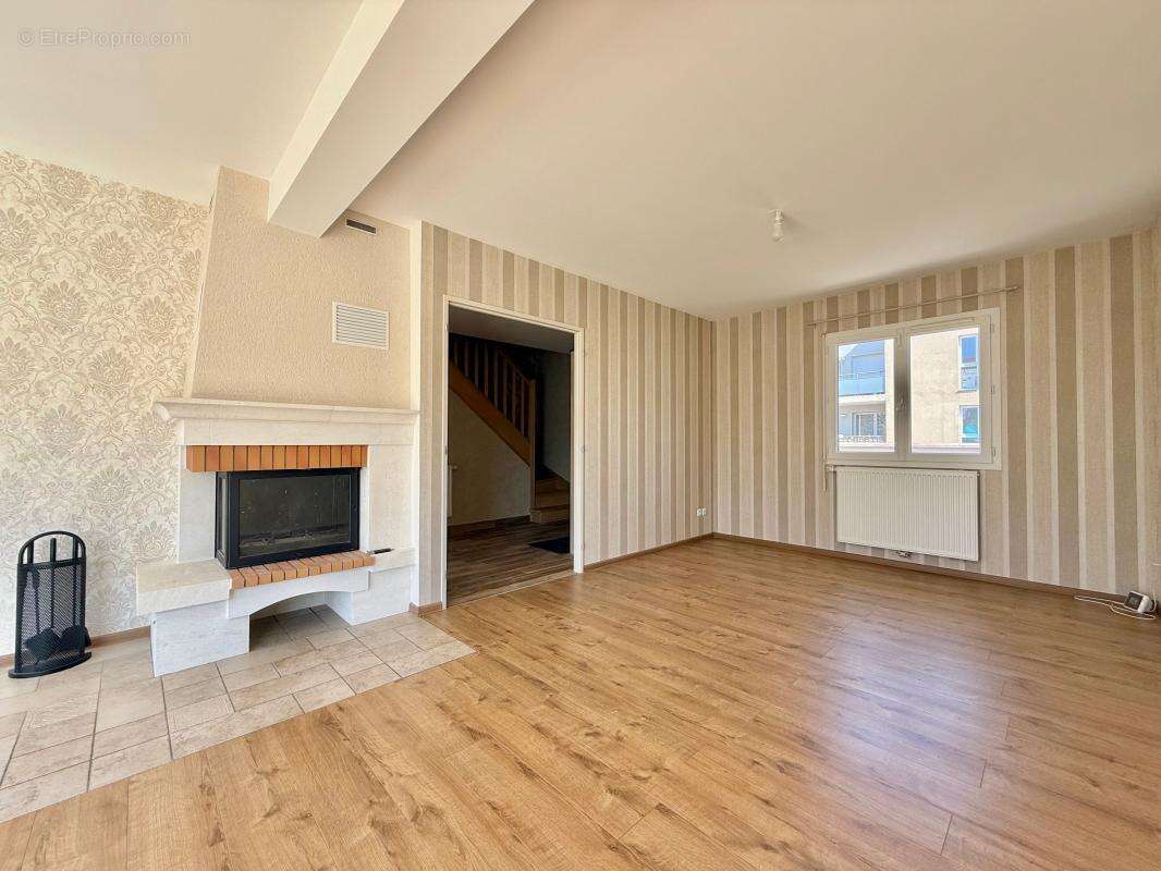 Maison à PERRIGNY-LES-DIJON