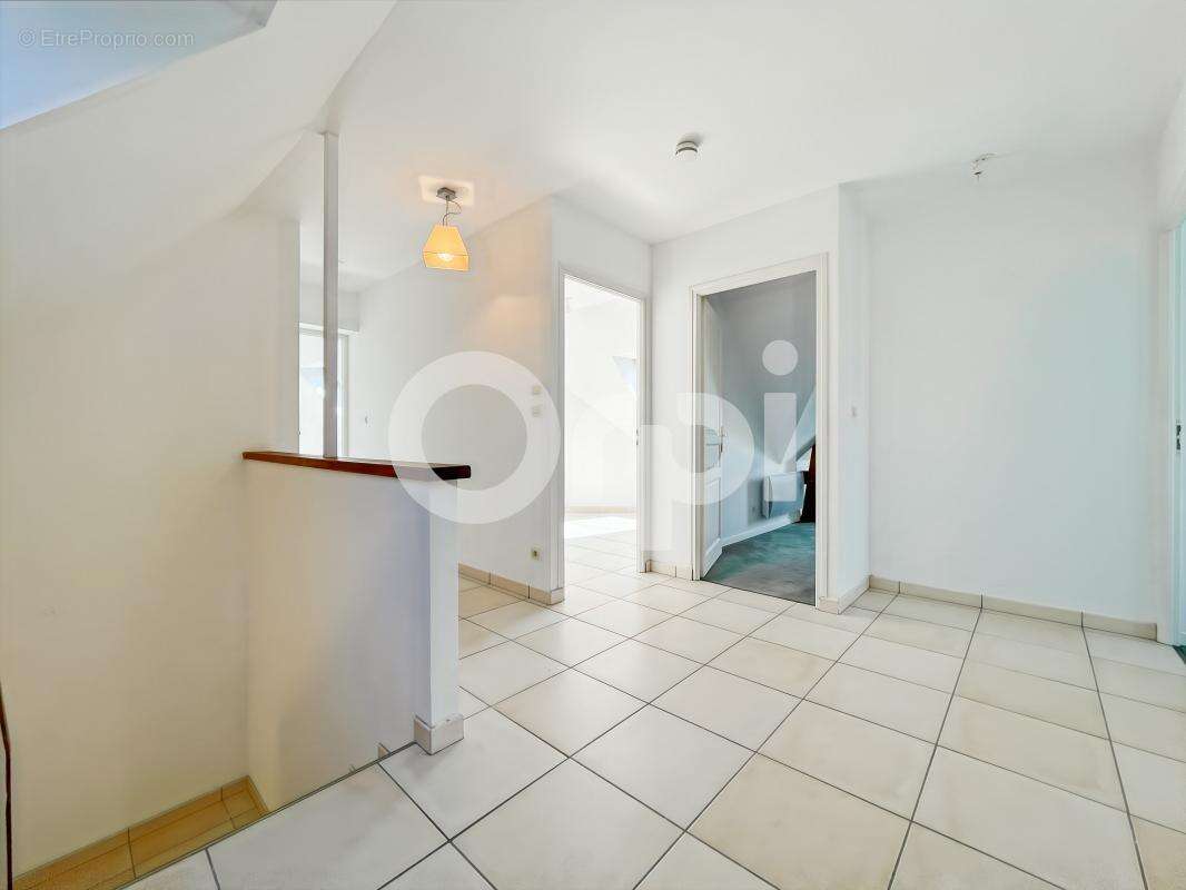 Maison à GAUVILLE-LA-CAMPAGNE