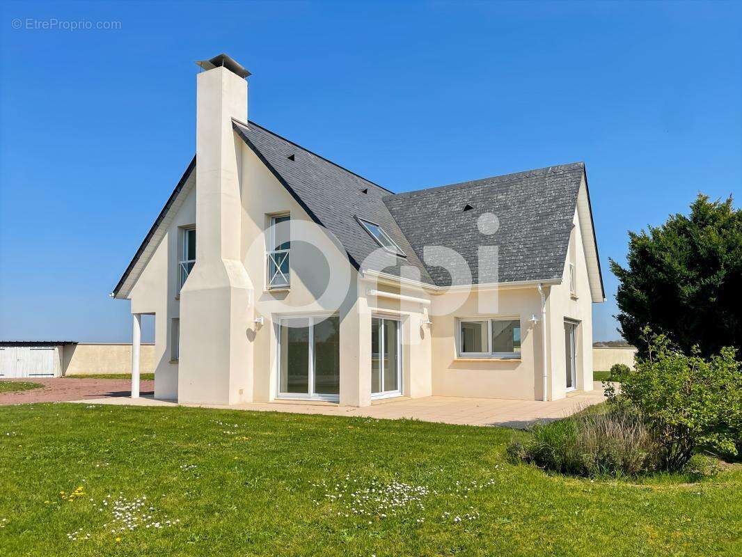 Maison à GAUVILLE-LA-CAMPAGNE