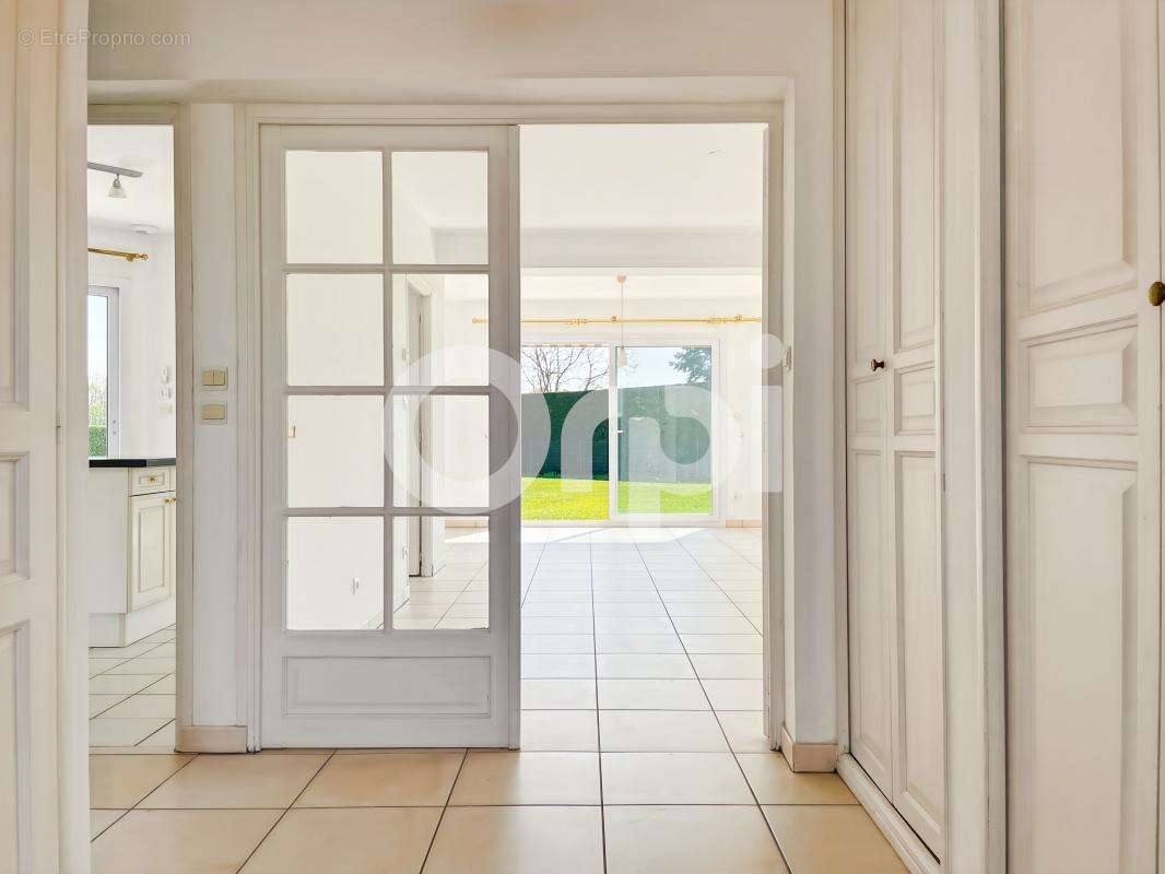 Maison à GAUVILLE-LA-CAMPAGNE