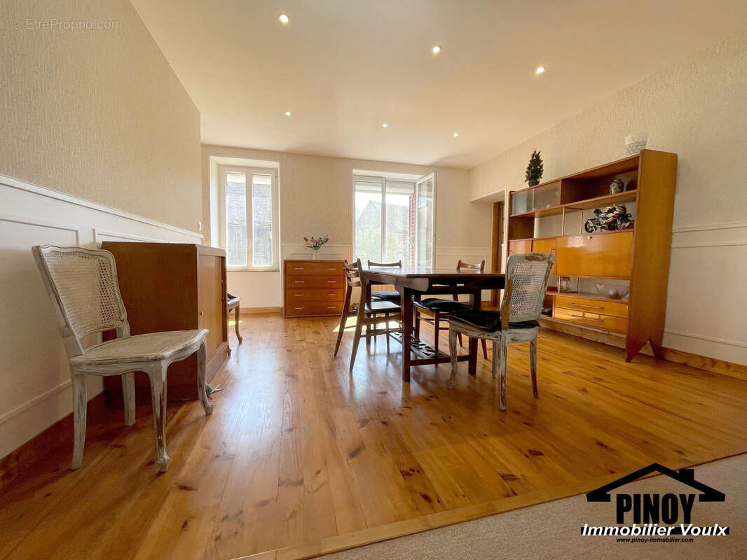 Maison à NOISY-RUDIGNON