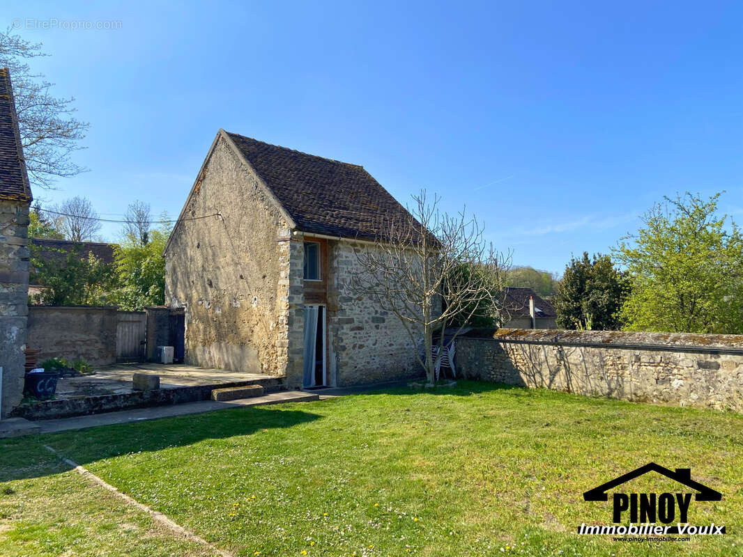 Maison à NOISY-RUDIGNON