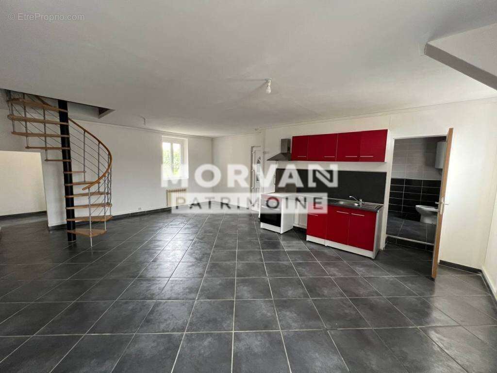 Appartement à CHATILLON-EN-BAZOIS