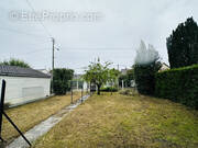 Terrain à BEAUCHAMP