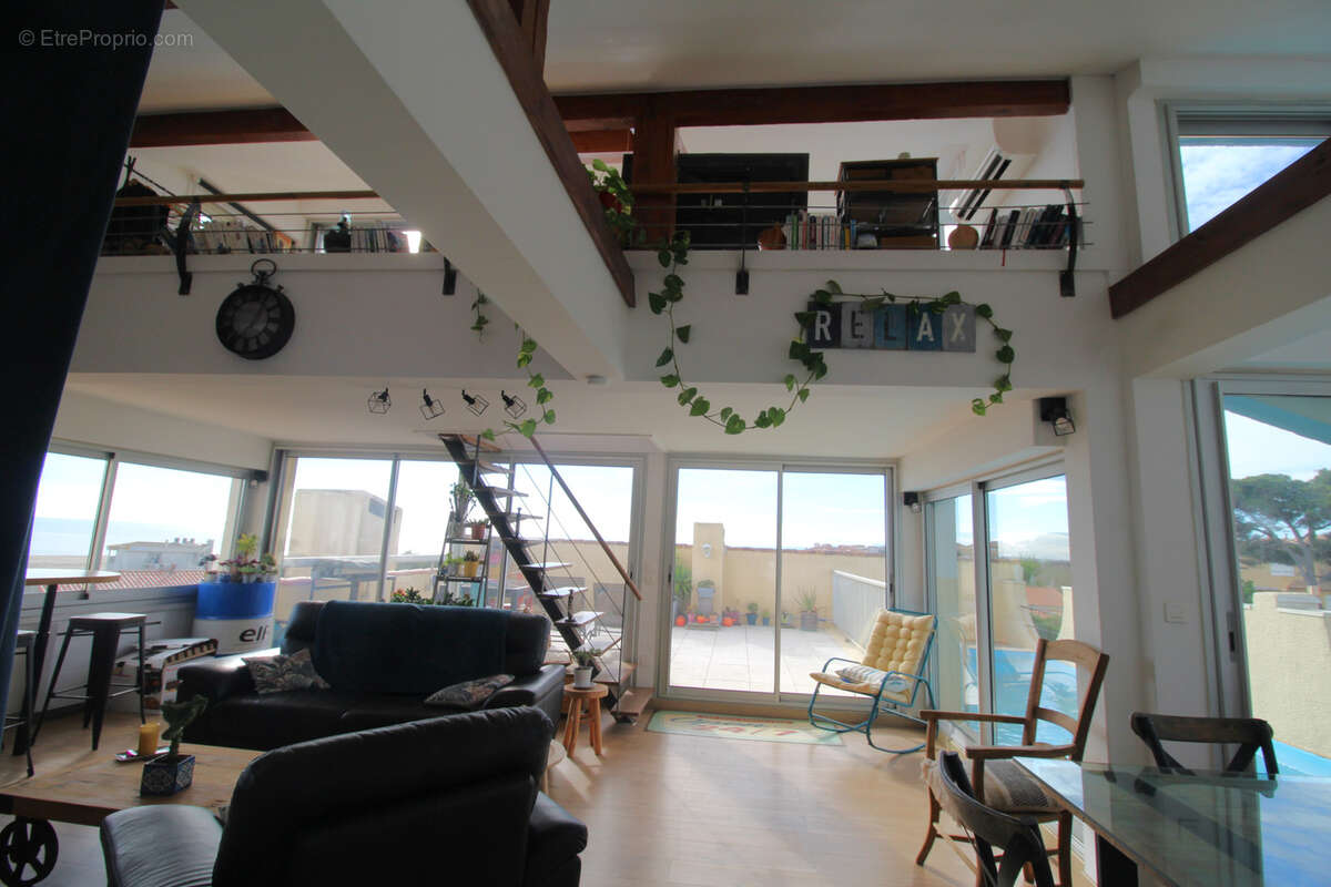 Appartement à FLEURY