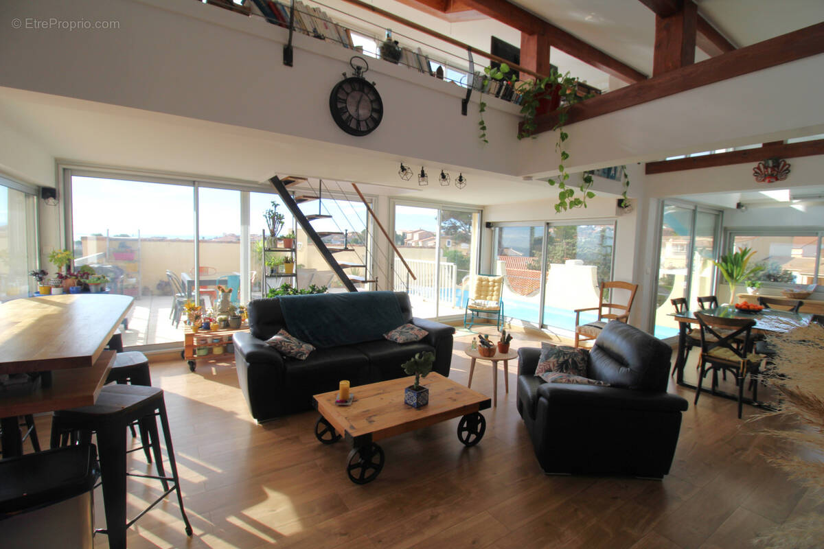 Appartement à FLEURY