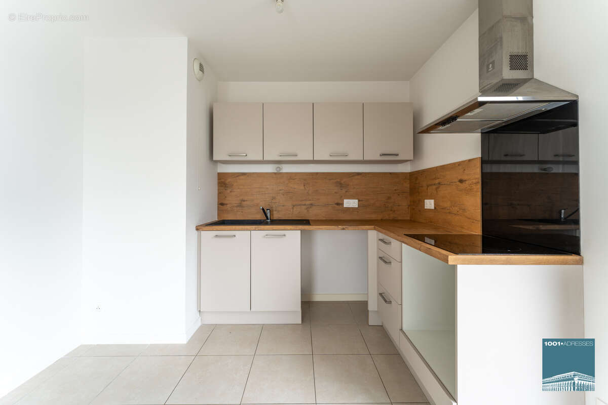 Appartement à PAREMPUYRE