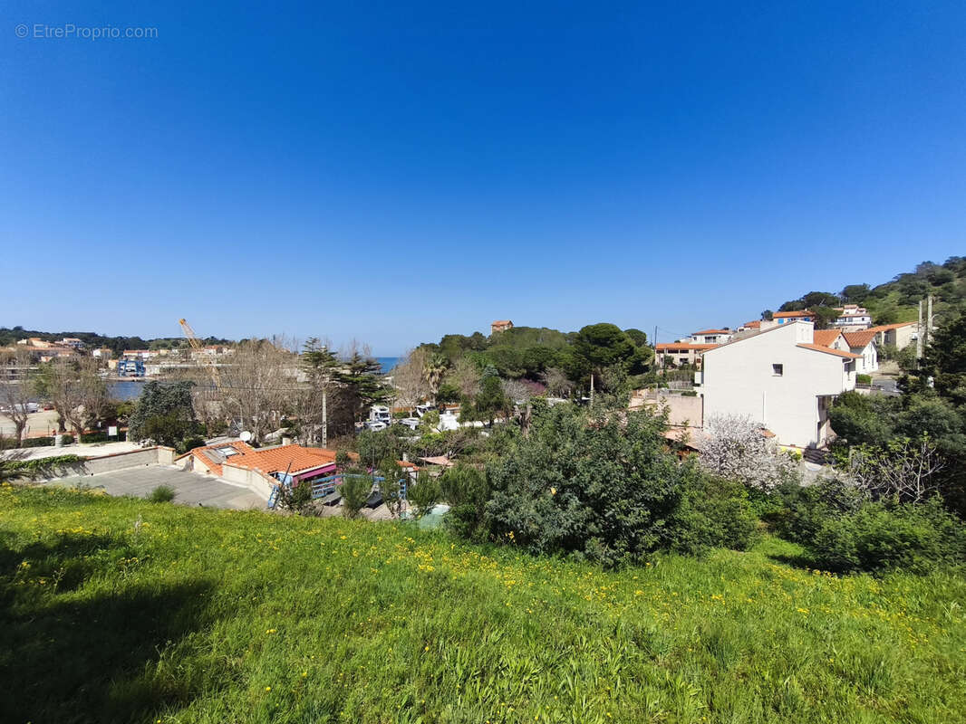 Terrain à PORT-VENDRES