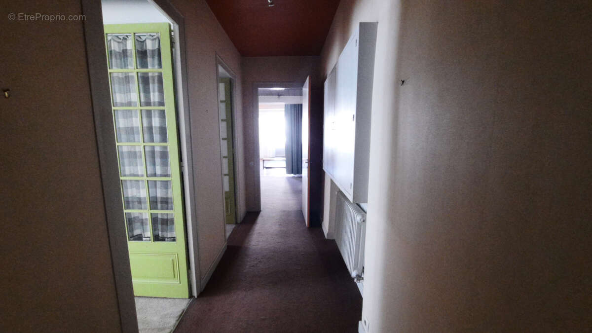 Appartement à SAINT-ETIENNE